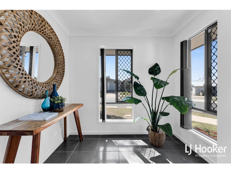 32 Sienna Circuit, Yarrabilba QLD 4207