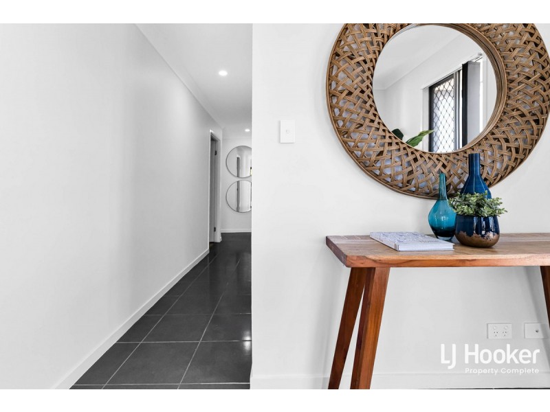 32 Sienna Circuit, Yarrabilba QLD 4207