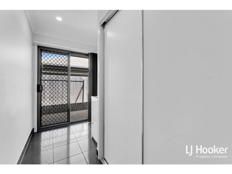 32 Sienna Circuit, Yarrabilba QLD 4207