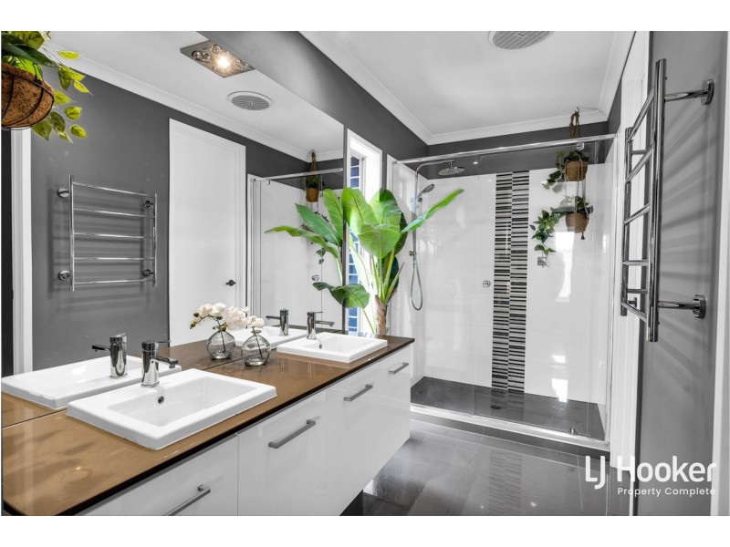 12 Tasker Street, Yarrabilba QLD 4207