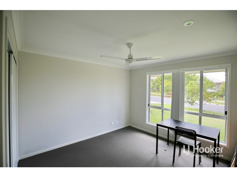 15 Tallwoods Circuit, Yarrabilba QLD 4207