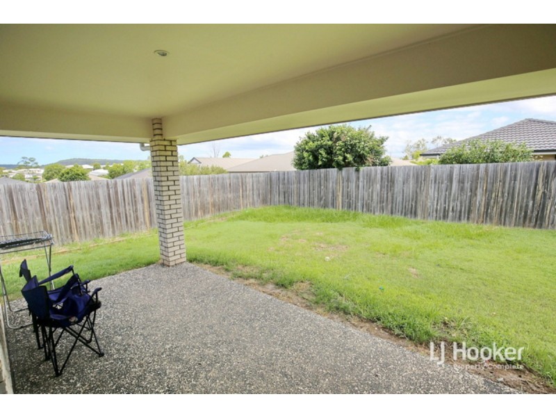 15 Tallwoods Circuit, Yarrabilba QLD 4207