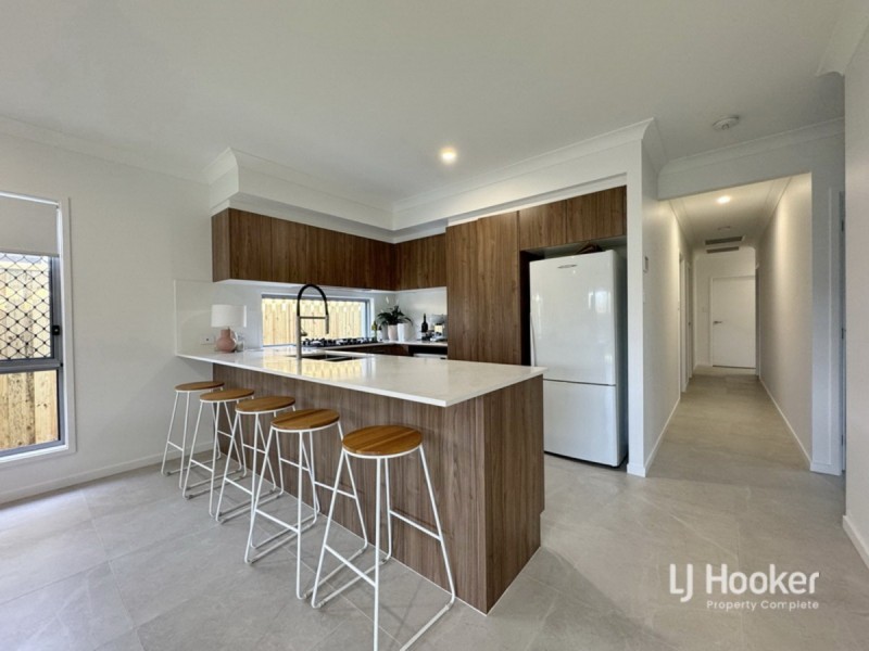 15 Flinders Drive, Yarrabilba QLD 4207