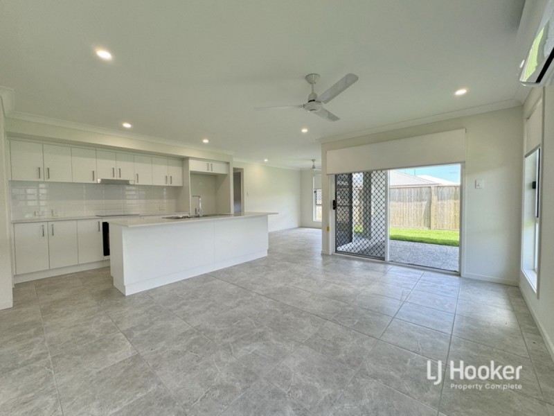 8 Willandra Street, Yarrabilba QLD 4207