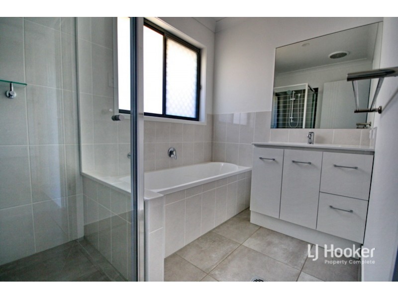 9 Greenstone Street, Yarrabilba QLD 4207