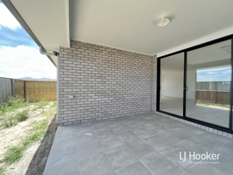 30 Snowdonia Crescent, Yarrabilba QLD 4207