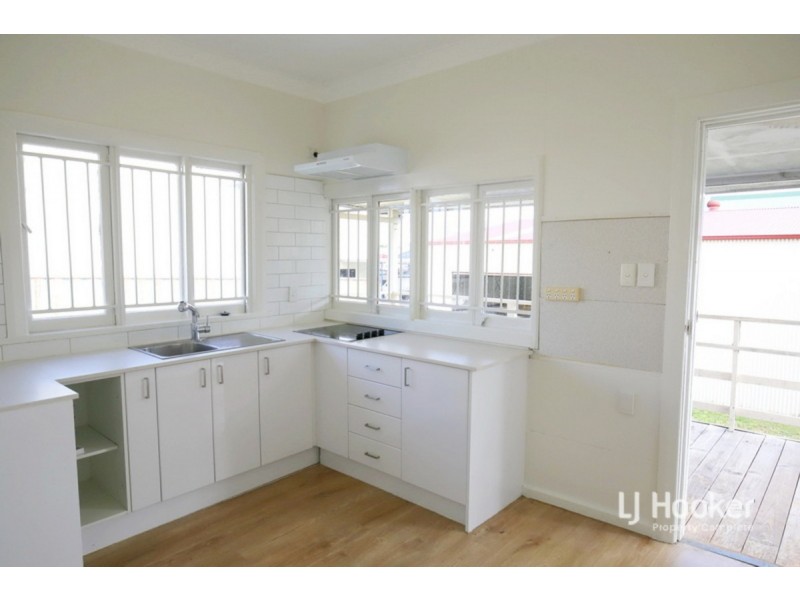 14 Rosedale Street, Coopers Plains QLD 4108