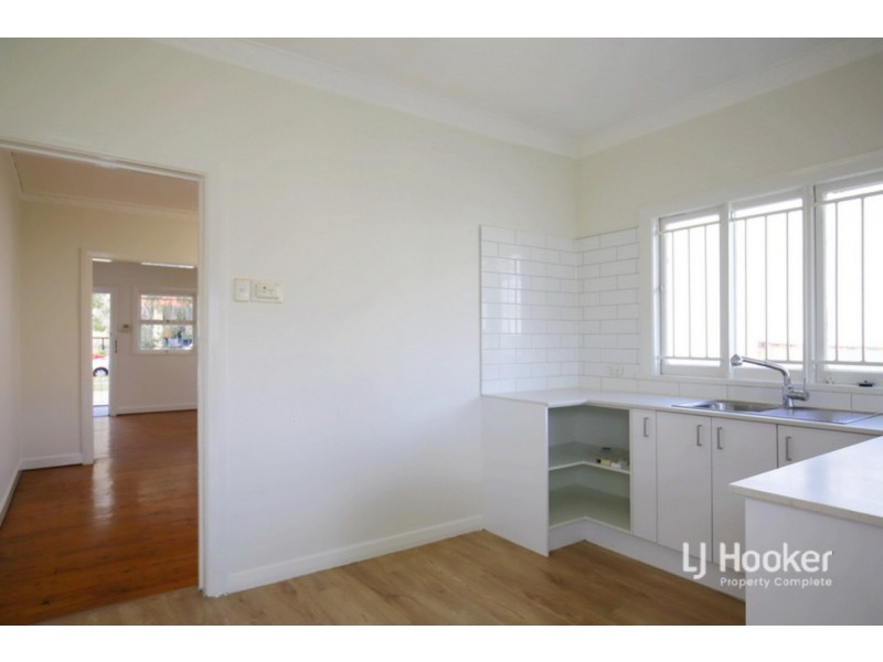 14 Rosedale Street, Coopers Plains QLD 4108