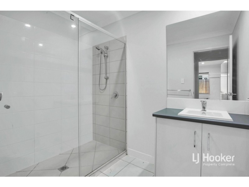 2/113 Darnell Street, Yarrabilba QLD 4207