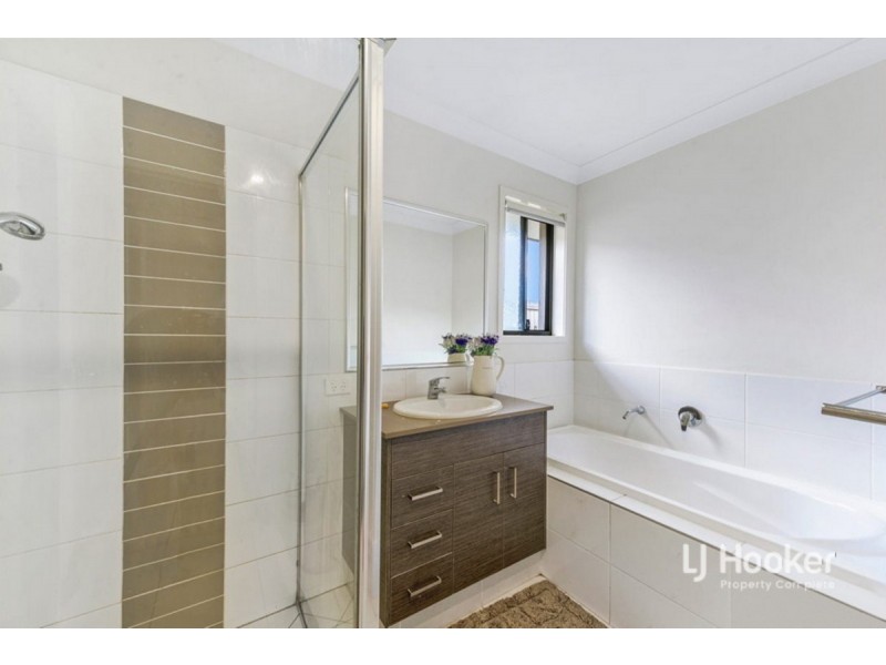 4 Verdi Street, Yarrabilba QLD 4207