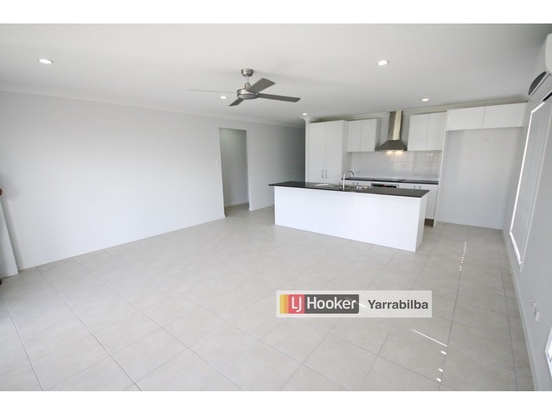 8 Massey Street, Yarrabilba QLD 4207