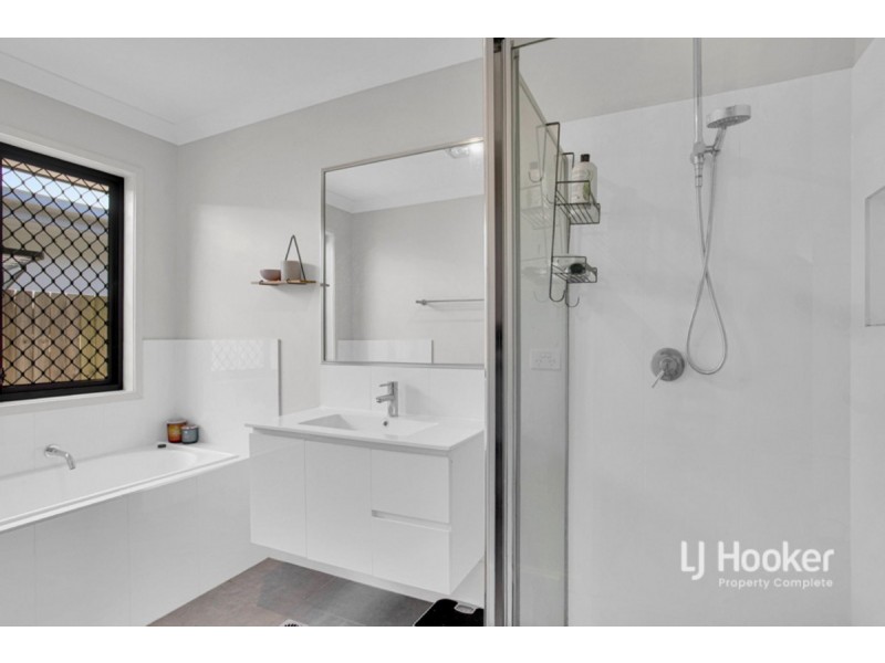 7 Dolostone Street, Yarrabilba QLD 4207