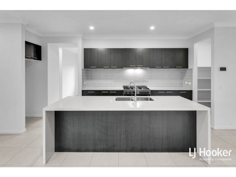 5 Brockwell Way, Yarrabilba QLD 4207