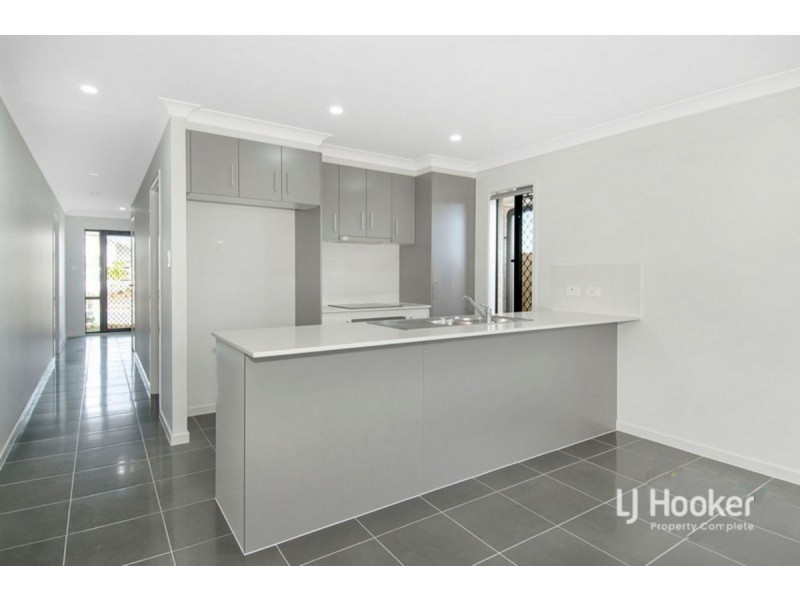 30 Neumann Drive, Yarrabilba QLD 4207