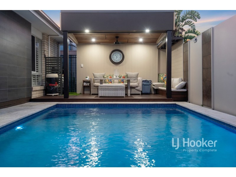 69 Summerview Avenue, Yarrabilba QLD 4207