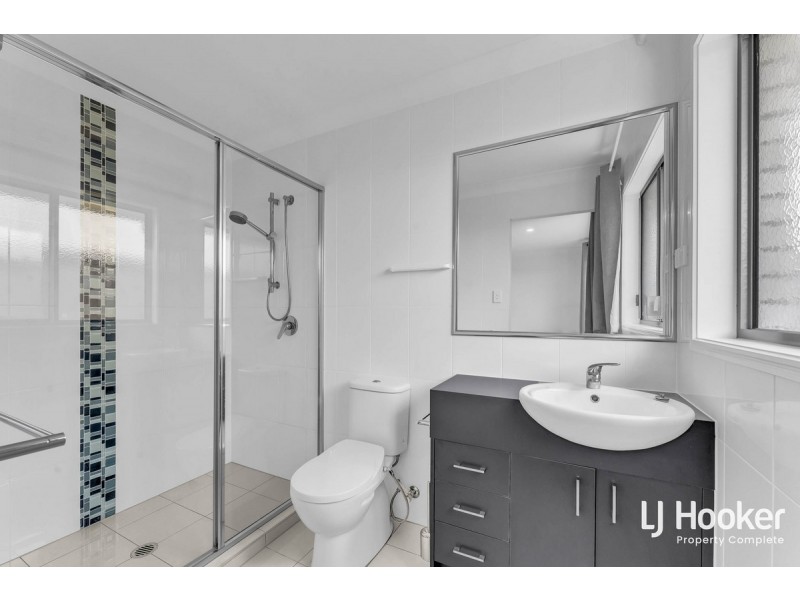 27 Lambent Street, Yarrabilba QLD 4207