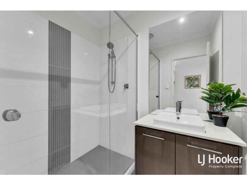 48 Pinehill Street, Yarrabilba QLD 4207