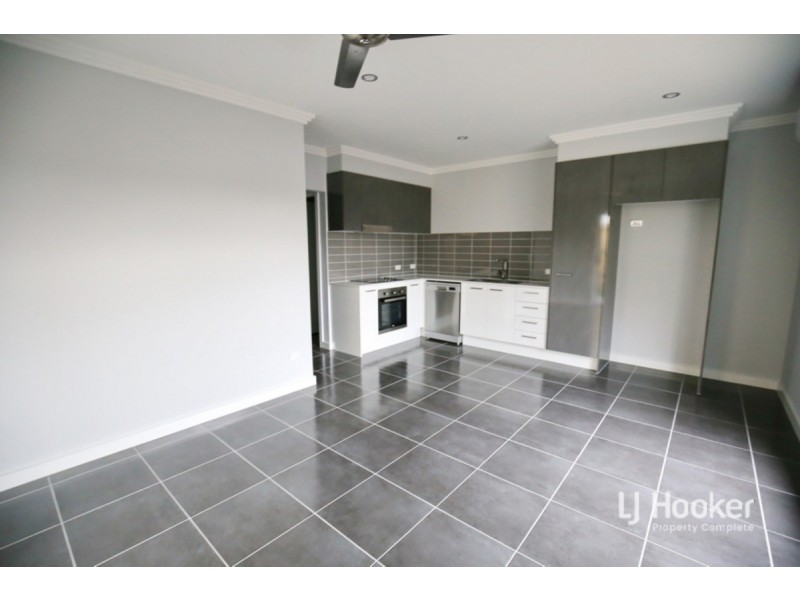 2/22 Chandon Court, Hillcrest QLD 4118