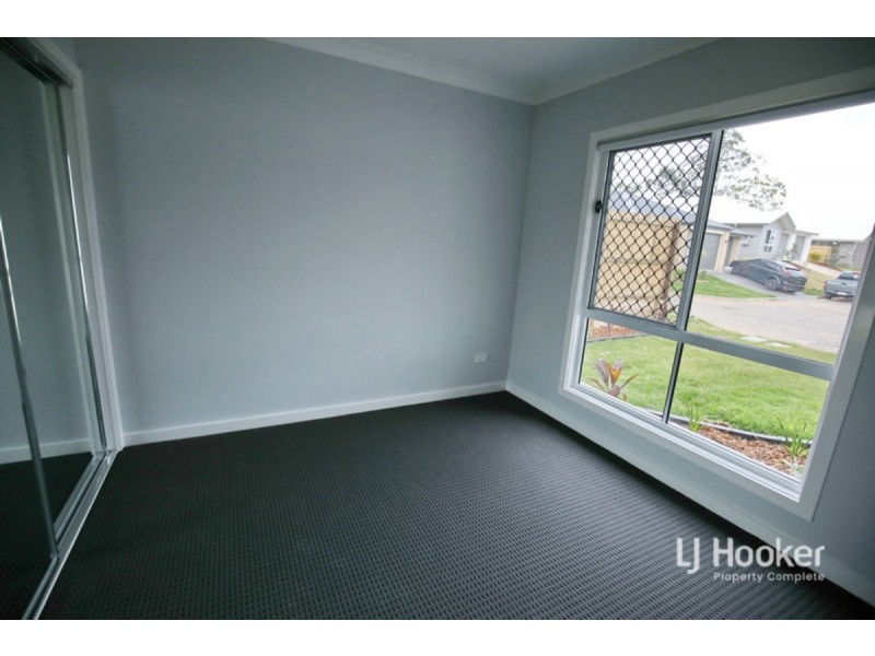 2/22 Chandon Court, Hillcrest QLD 4118