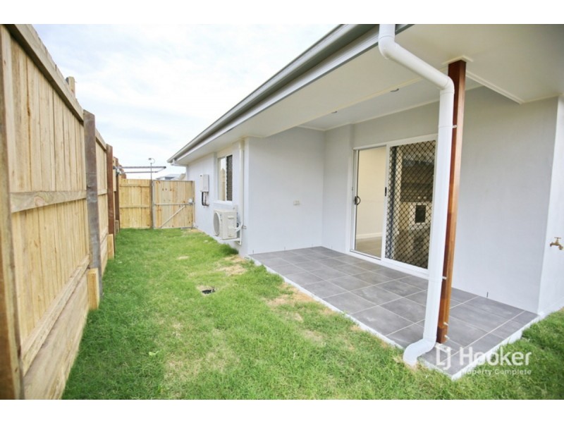 2/22 Chandon Court, Hillcrest QLD 4118