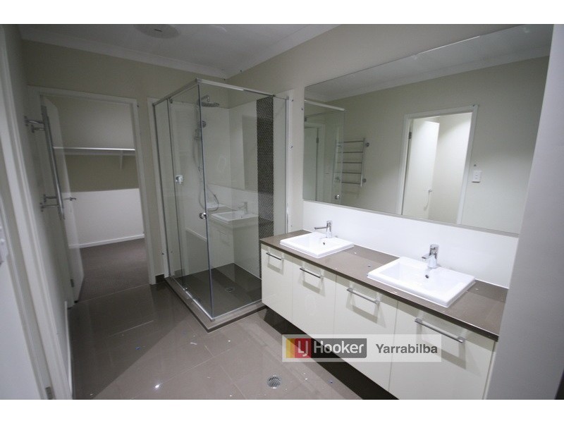 6 Daniels Lane, Yarrabilba QLD 4207