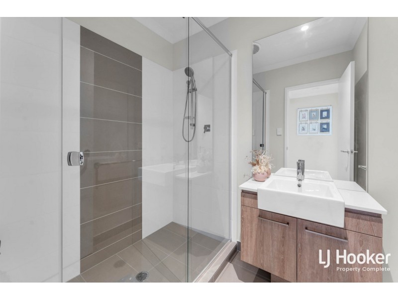 5 Pumice Lane, Yarrabilba QLD 4207