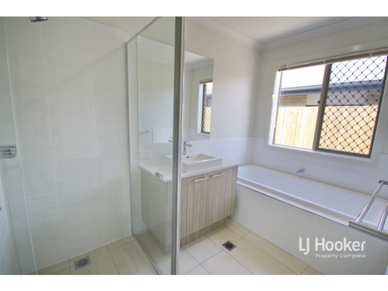 14 Breccia Street, Yarrabilba QLD 4207