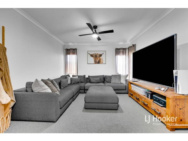 18 Southwood Circuit, Yarrabilba QLD 4207
