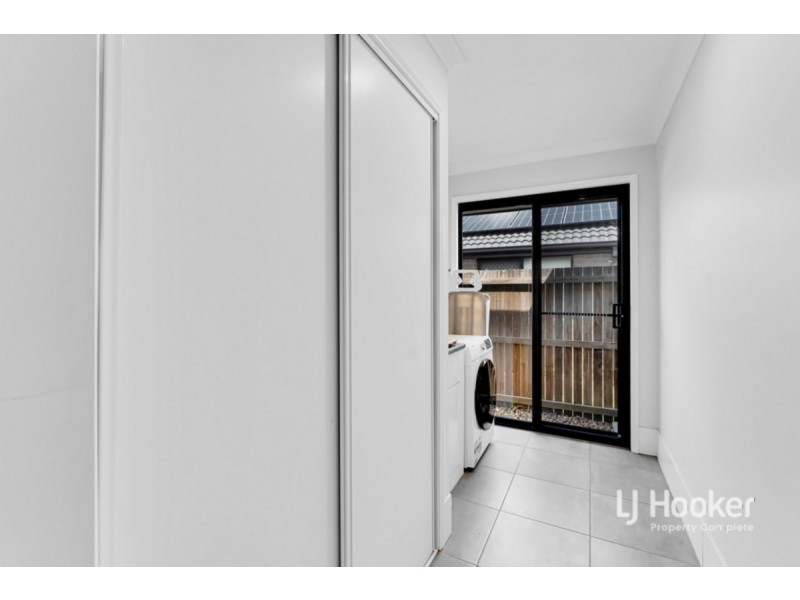 18 Southwood Circuit, Yarrabilba QLD 4207