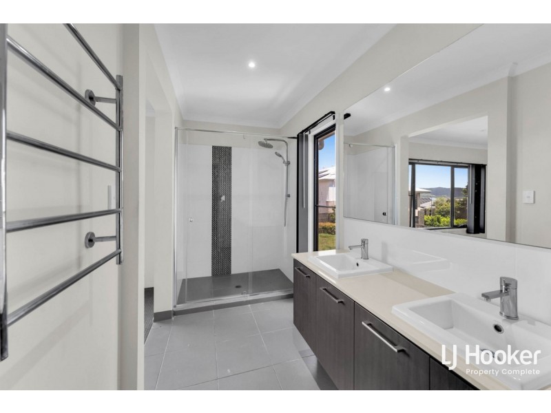 7 Daniels Lane, Yarrabilba QLD 4207
