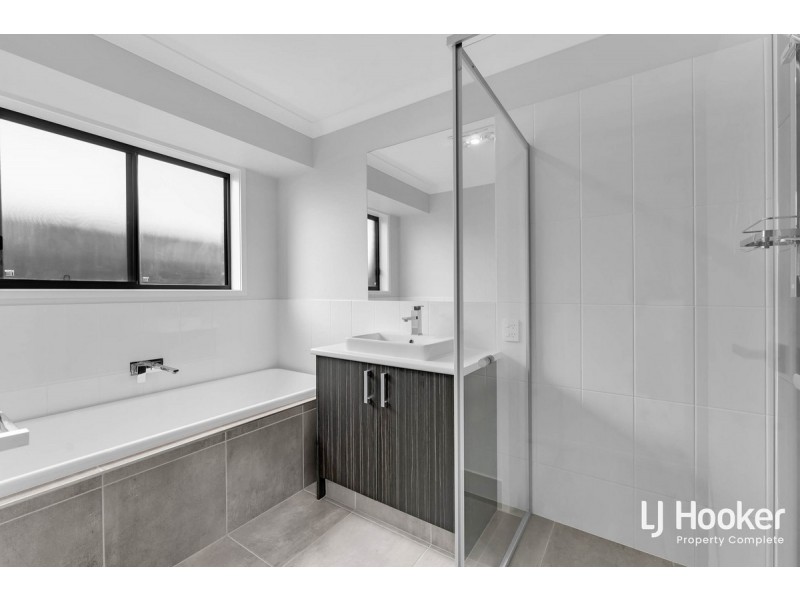 6 Expedition Road, Yarrabilba QLD 4207