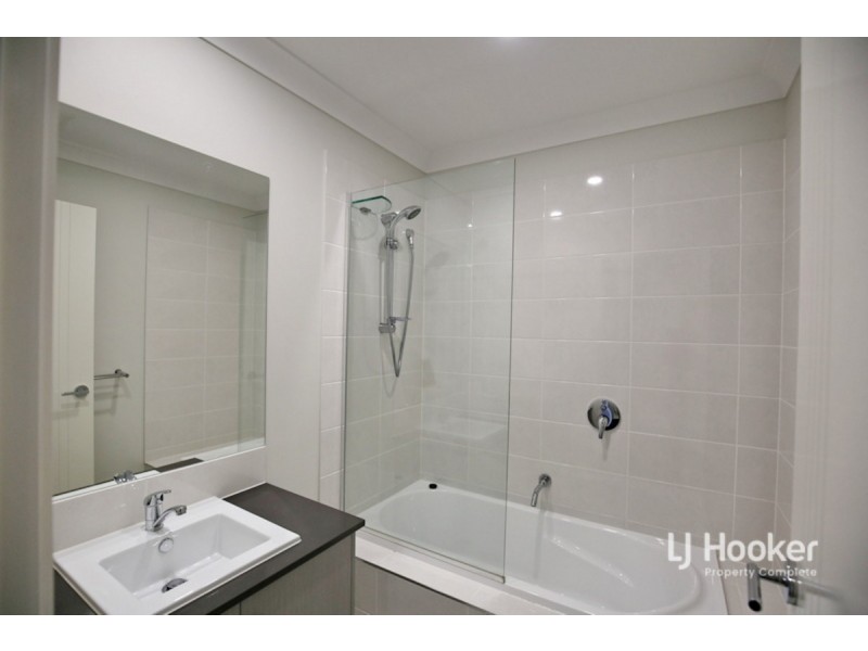 12/8 Highlands Street, Yarrabilba QLD 4207