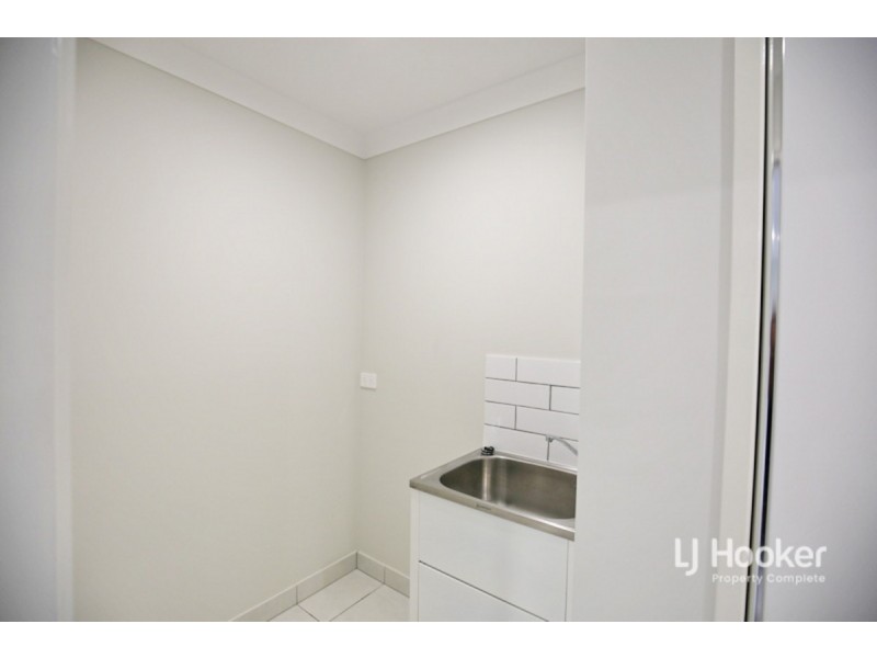 12/8 Highlands Street, Yarrabilba QLD 4207