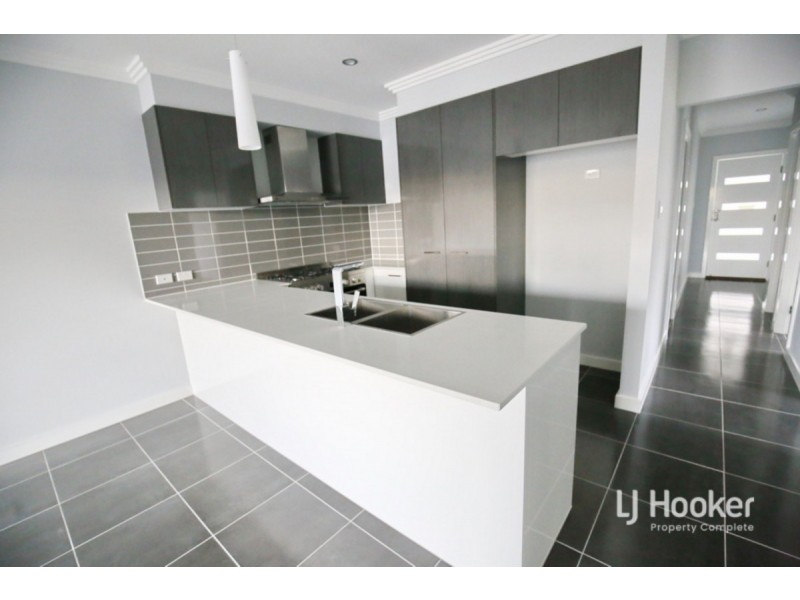 1/22 Chandon Court, Hillcrest QLD 4118