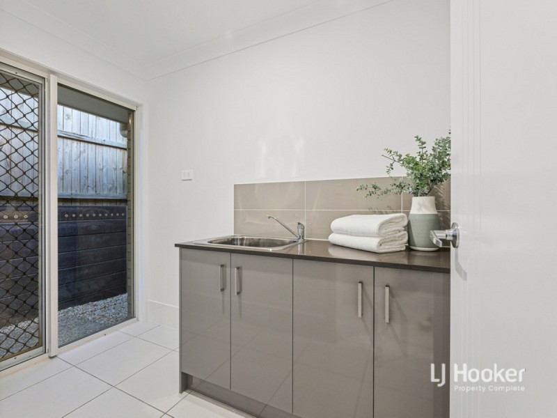 51 Watheroo Street, South Ripley QLD 4306