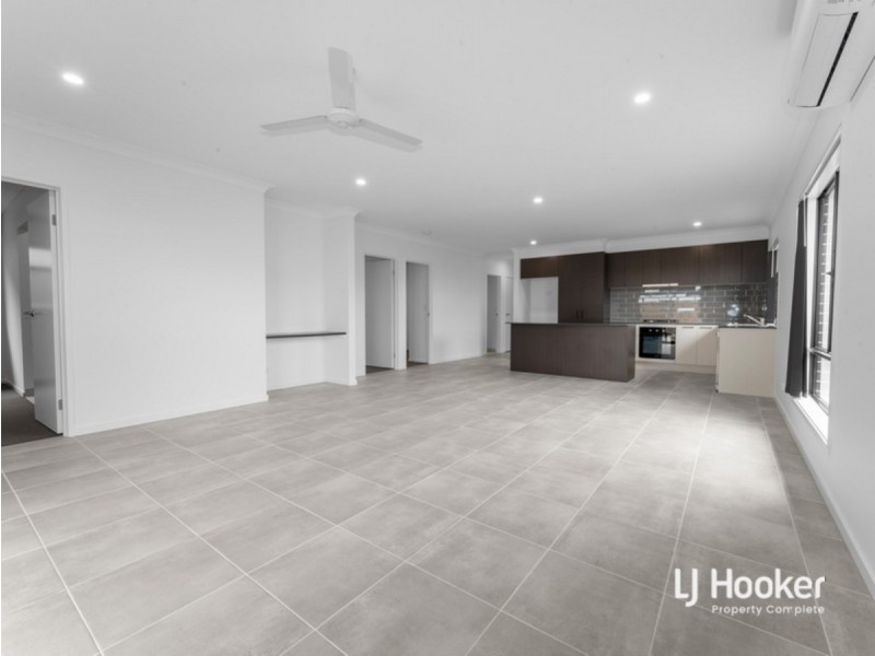 33 Flinders Drive, Yarrabilba QLD 4207