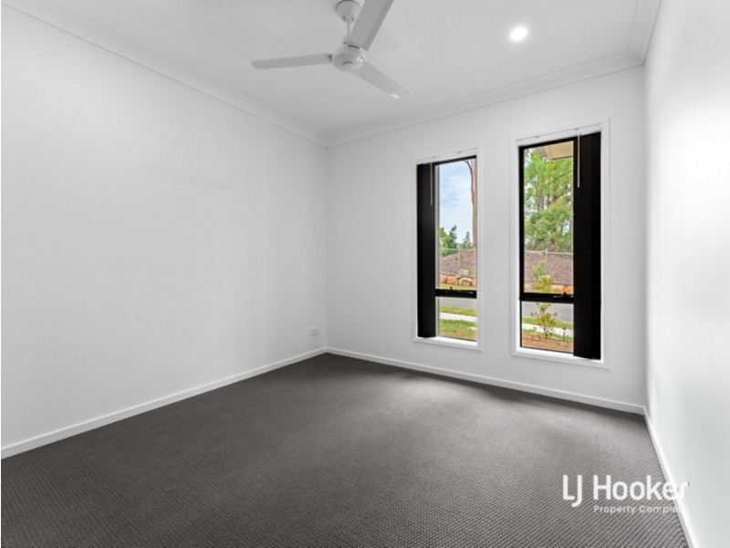 33 Flinders Drive, Yarrabilba QLD 4207