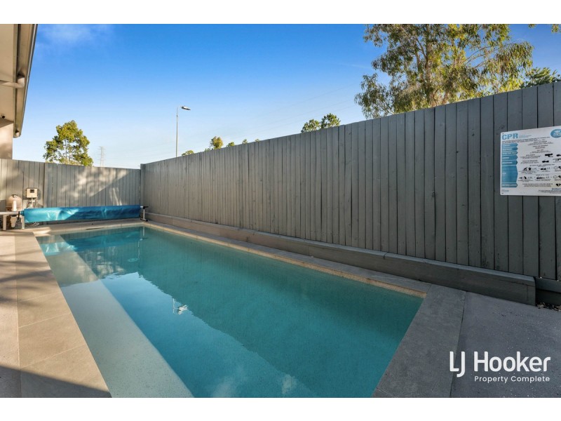 15 Tomlinson Street, Yarrabilba QLD 4207