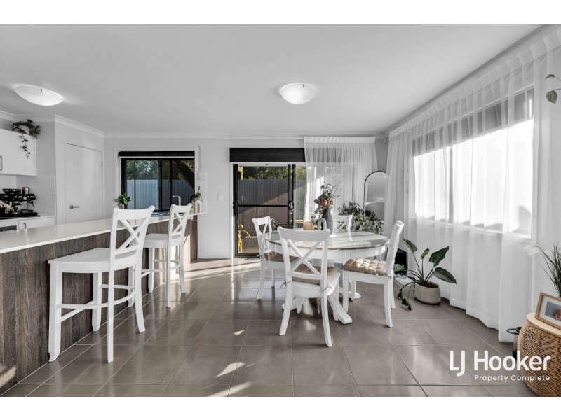 15 Tomlinson Street, Yarrabilba QLD 4207