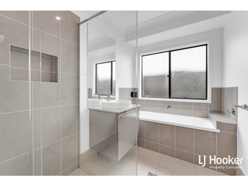 19 Belhaven Avenue, Yarrabilba QLD 4207