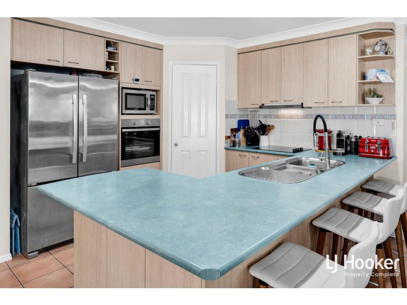 21 Forestglen Crescent, Bahrs Scrub QLD 4207
