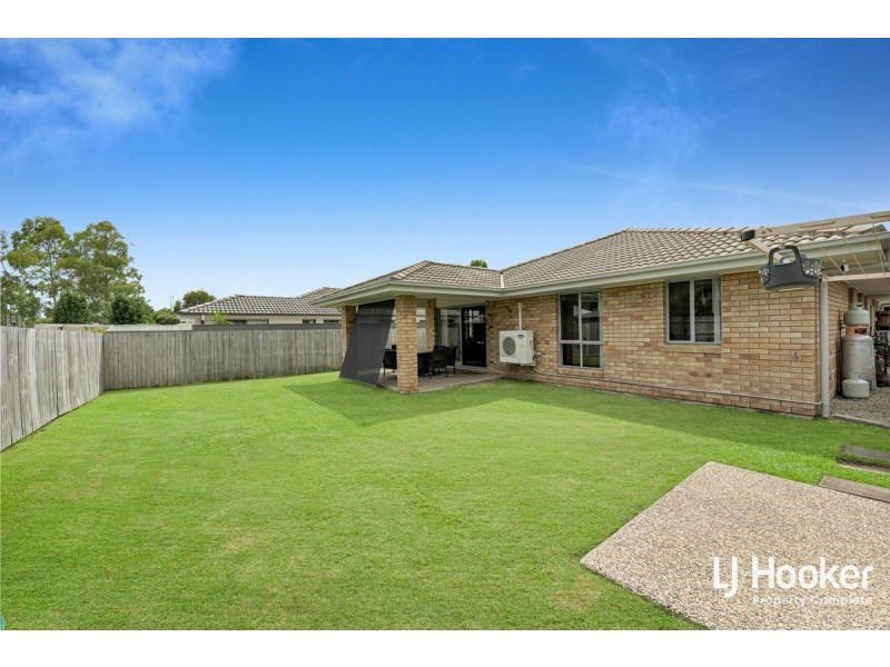3 Peak Lane, Yarrabilba QLD 4207