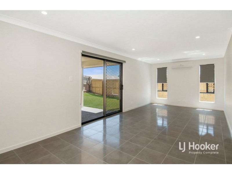 92 Slate Street, Yarrabilba QLD 4207