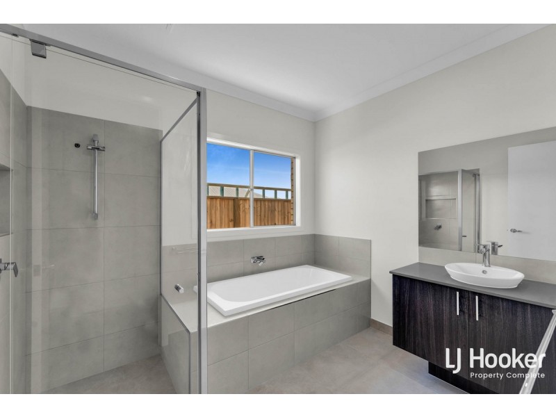 13 Namba Circuit, Yarrabilba QLD 4207
