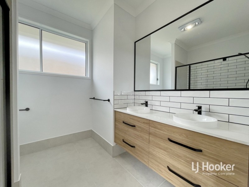 55 Flinders Drive, Yarrabilba QLD 4207