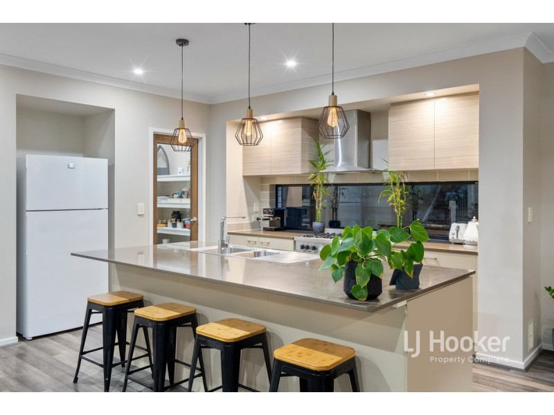 4 Winterpeak Close, Yarrabilba QLD 4207