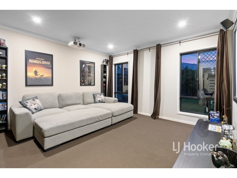 4 Winterpeak Close, Yarrabilba QLD 4207
