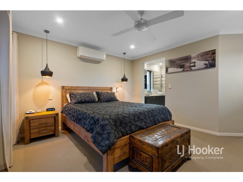 4 Winterpeak Close, Yarrabilba QLD 4207