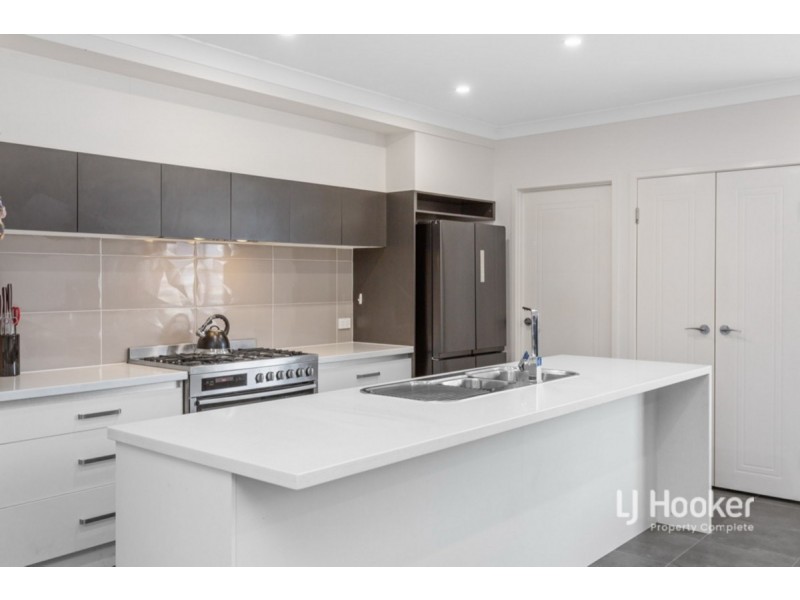 165 Darlington Drive, Yarrabilba QLD 4207