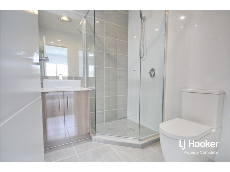 10 Diller Drive, Crestmead QLD 4132